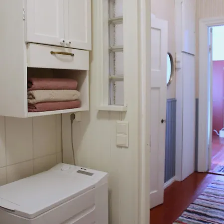 Old Wooden House In Tammisaari * Raseborg